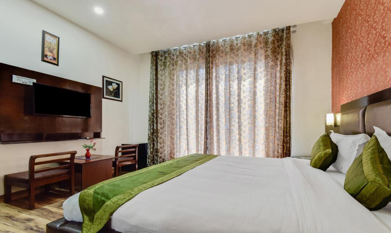The Vaikunth Hotel Dharamshala Ngoại thất bức ảnh